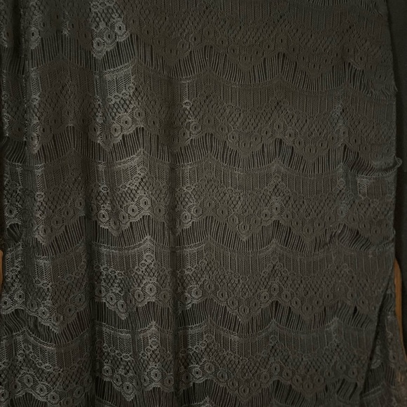 Lace Layered Top (S) - Picture 3 of 7